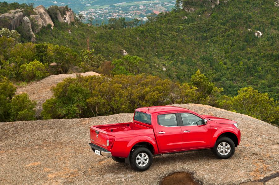  Nissan Frontier SE Double Cab (D23) 2017 года  (BR) (фото 10 из 22)